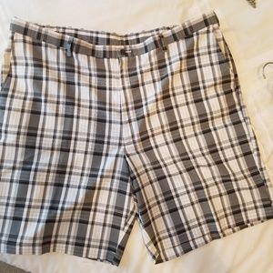 Haggar Men's Plaid Shorts - Black, White, Gray
